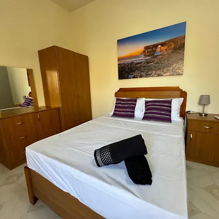 Tigrija By The Nest Casa de hóspedes