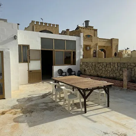 Tigrija By The Nest Casa de hóspedes 3*