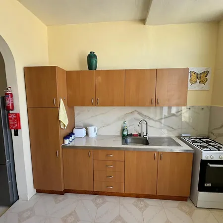 Casa de hóspedes Tigrija By The Nest 3*